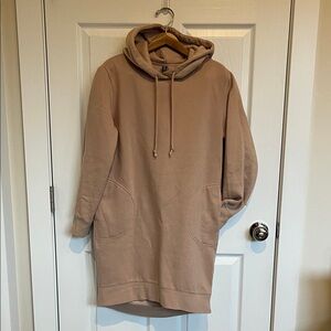Divided hooded sweatshirt dress tan/peach